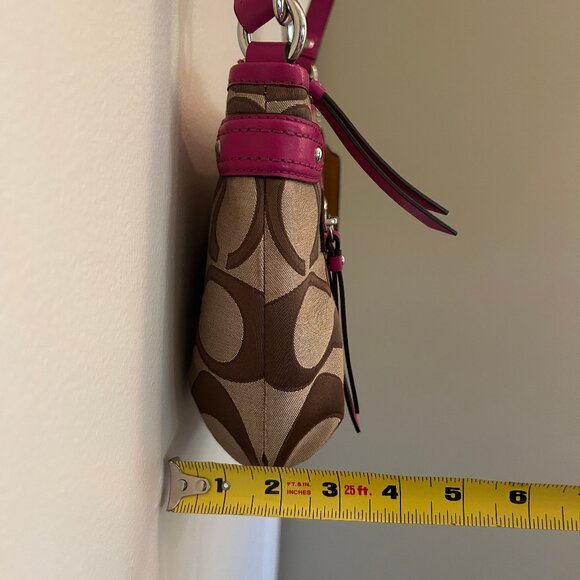 Coach Daisy Outline Signature Crossbody Bag, classic logo w/ pink leather trim - Picture 9 of 15